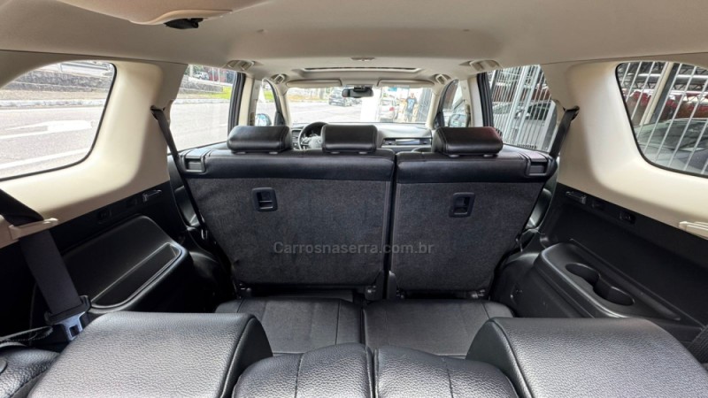 OUTLANDER 2.0 COMFORT 16V GASOLINA 4P AUTOMÁTICO - 2018 - CAXIAS DO SUL