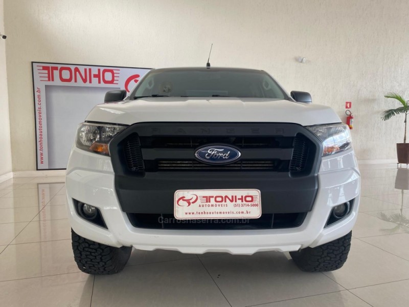 RANGER 2.2 XLS 4X4 CD 16V DIESEL 4P MANUAL - 2017 - LAJEADO