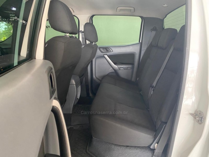 RANGER 2.2 XLS 4X4 CD 16V DIESEL 4P MANUAL - 2017 - LAJEADO