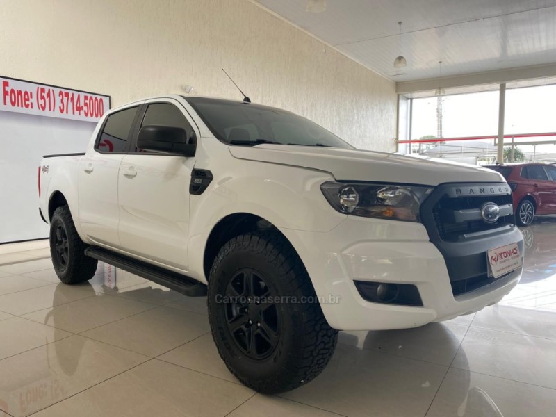 RANGER 2.2 XLS 4X4 CD 16V DIESEL 4P MANUAL - 2017 - LAJEADO