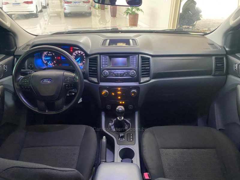 RANGER 2.2 XLS 4X4 CD 16V DIESEL 4P MANUAL - 2017 - LAJEADO