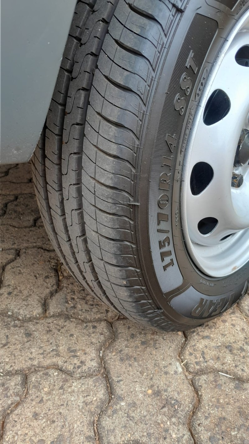 FIORINO 1.5 FIRE FURGÃO 8V GASOLINA 2P MANUAL - 2019 - ESTRELA