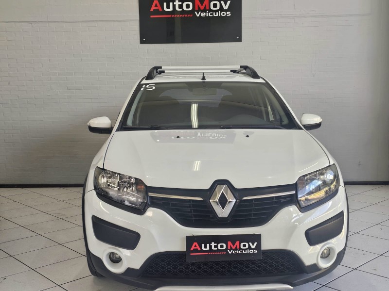 SANDERO 1.6 STEPWAY 8V FLEX 4P MANUAL - 2015 - CAXIAS DO SUL