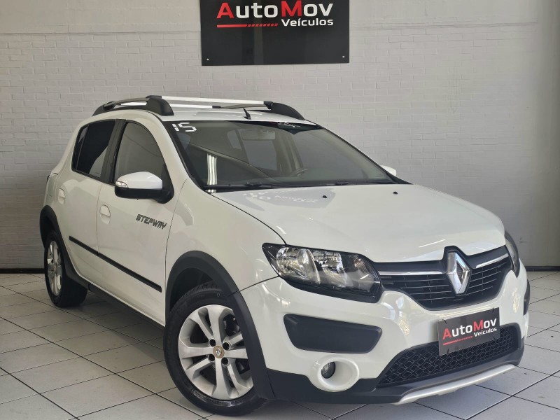 SANDERO 1.6 STEPWAY 8V FLEX 4P MANUAL - 2015 - CAXIAS DO SUL