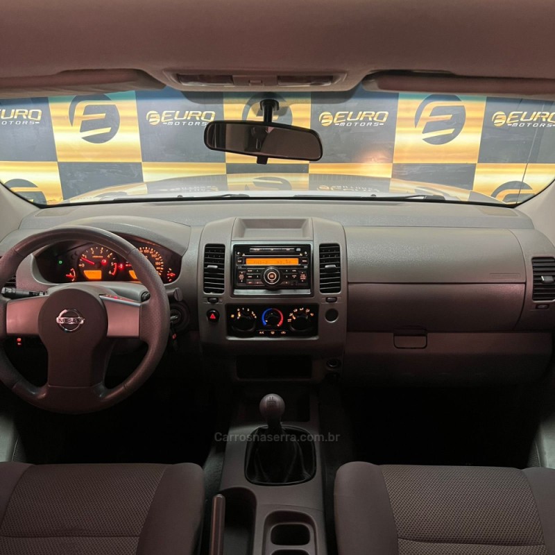 FRONTIER 2.5 SE 4X2 CD TURBO ELETRONIC DIESEL 4P MANUAL - 2009 - PORTãO