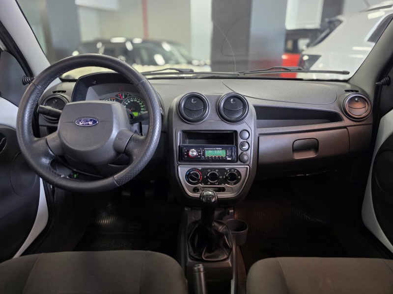 KA 1.0 MPI CLASS 8V FLEX 2P MANUAL - 2011 - CAXIAS DO SUL