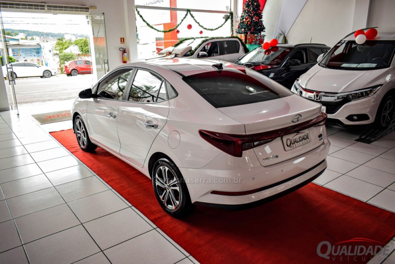 HB20S 1.0 PLATINUM 12V TURBO FLEX 4P AUTOMÀTICO - 2024 - SANTA CRUZ DO SUL