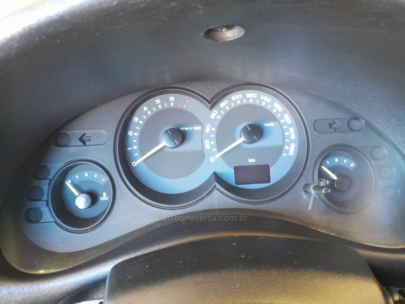 CLASSIC 1.0 VHC LIFE 8V FLEX 4P MANUAL - 2009 - VERANóPOLIS