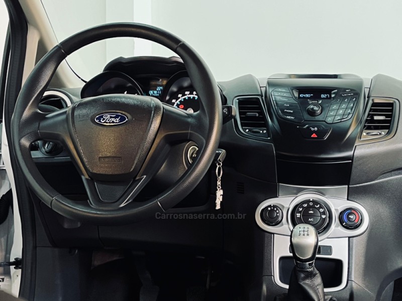 FIESTA 1.6 SE HATCH 16V FLEX 4P MANUAL - 2017 - SAPUCAIA DO SUL