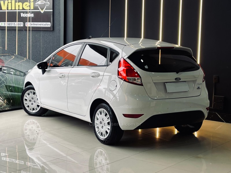 FIESTA 1.6 SE HATCH 16V FLEX 4P MANUAL - 2017 - SAPUCAIA DO SUL