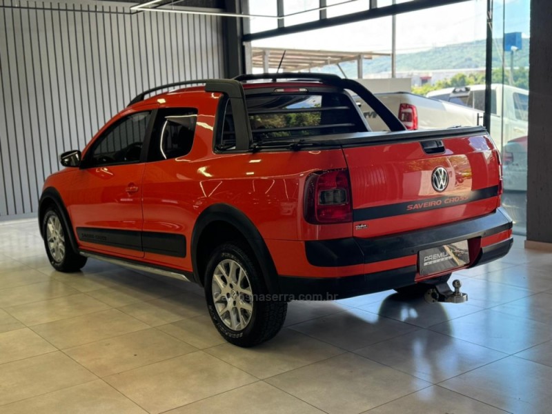 SAVEIRO 1.6 CROSS CD 16V FLEX 2P MANUAL - 2015 - DOIS IRMãOS