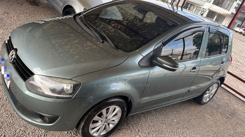 FOX 1.6 MI 8V FLEX 4P MANUAL - 2012 - VERANóPOLIS