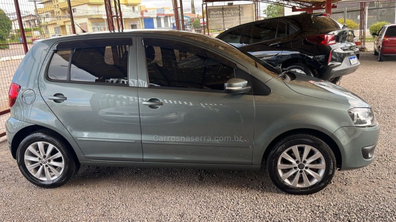 FOX 1.6 MI 8V FLEX 4P MANUAL - 2012 - VERANóPOLIS