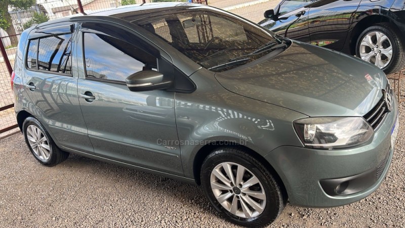 FOX 1.6 MI 8V FLEX 4P MANUAL - 2012 - VERANóPOLIS