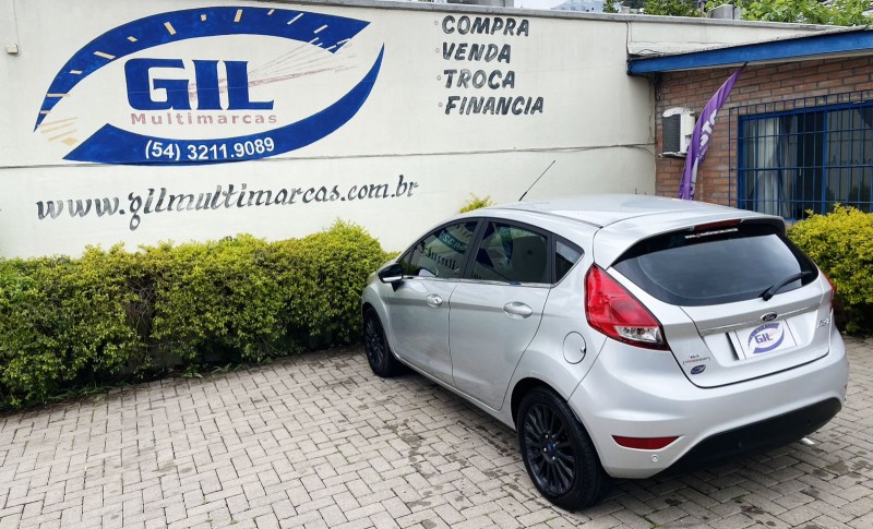 FIESTA 1.6 TITANIUM HATCH 16V FLEX 4P AUTOMÁTICO - 2015 - CAXIAS DO SUL