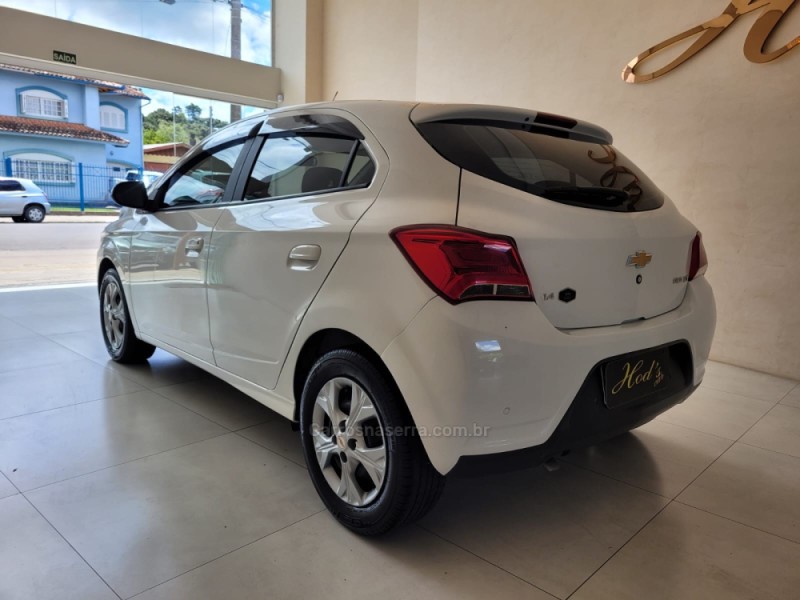 ONIX 1.4 MPFI LT 8V FLEX 4P MANUAL - 2018 - CANELA