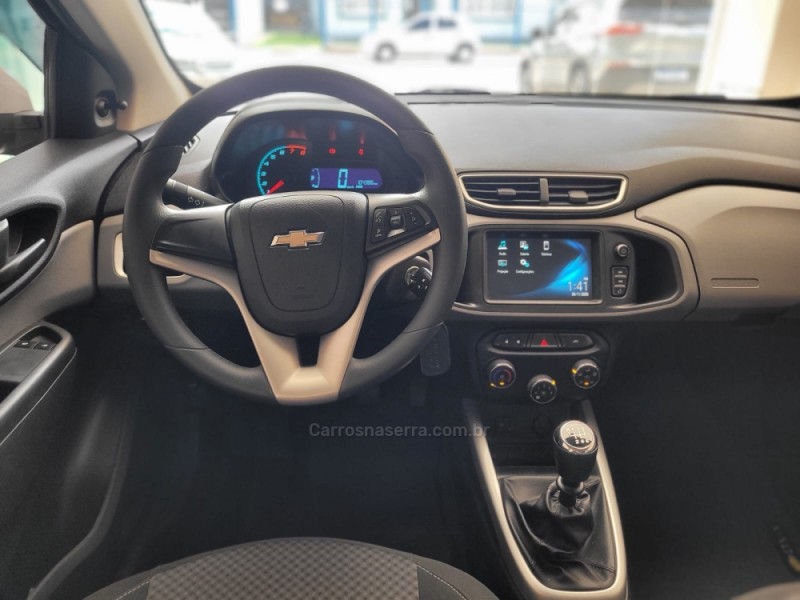 ONIX 1.4 MPFI LT 8V FLEX 4P MANUAL - 2018 - CANELA