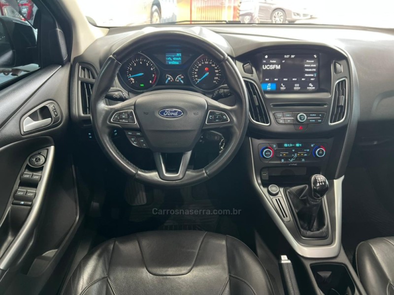 FOCUS 1.6 SE PLUS 16V FLEX 4P MANUAL - 2018 - CAXIAS DO SUL