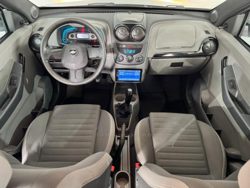 AGILE 1.4 MPFI LT 8V FLEX 4P MANUAL - 2011 - NOVA PRATA