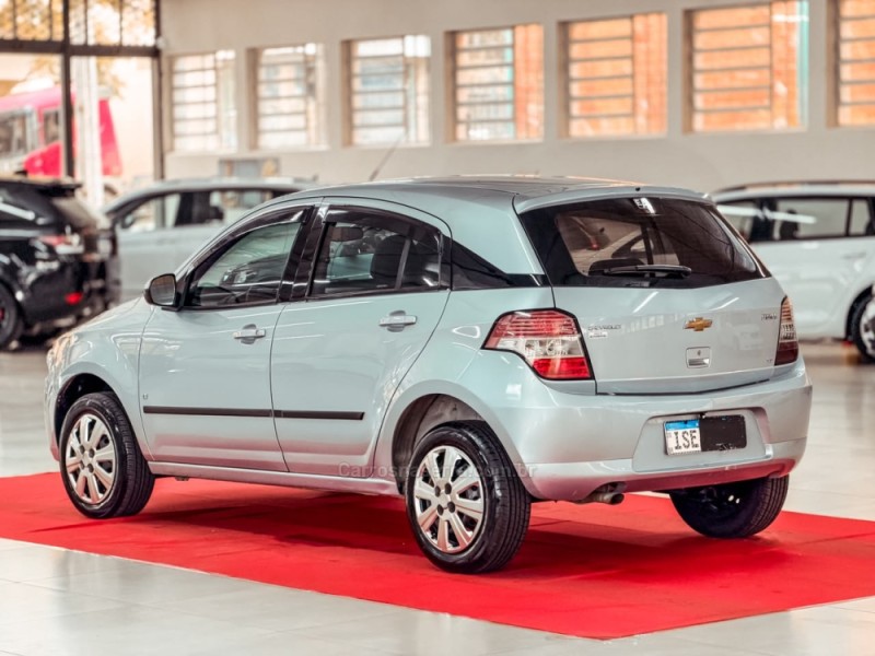 AGILE 1.4 MPFI LT 8V FLEX 4P MANUAL - 2011 - NOVA PRATA