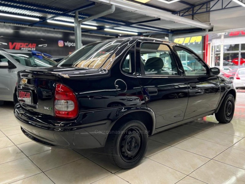 CLASSIC 1.0 MPFI 8V GASOLINA 4P MANUAL - 2010 - ESTâNCIA VELHA