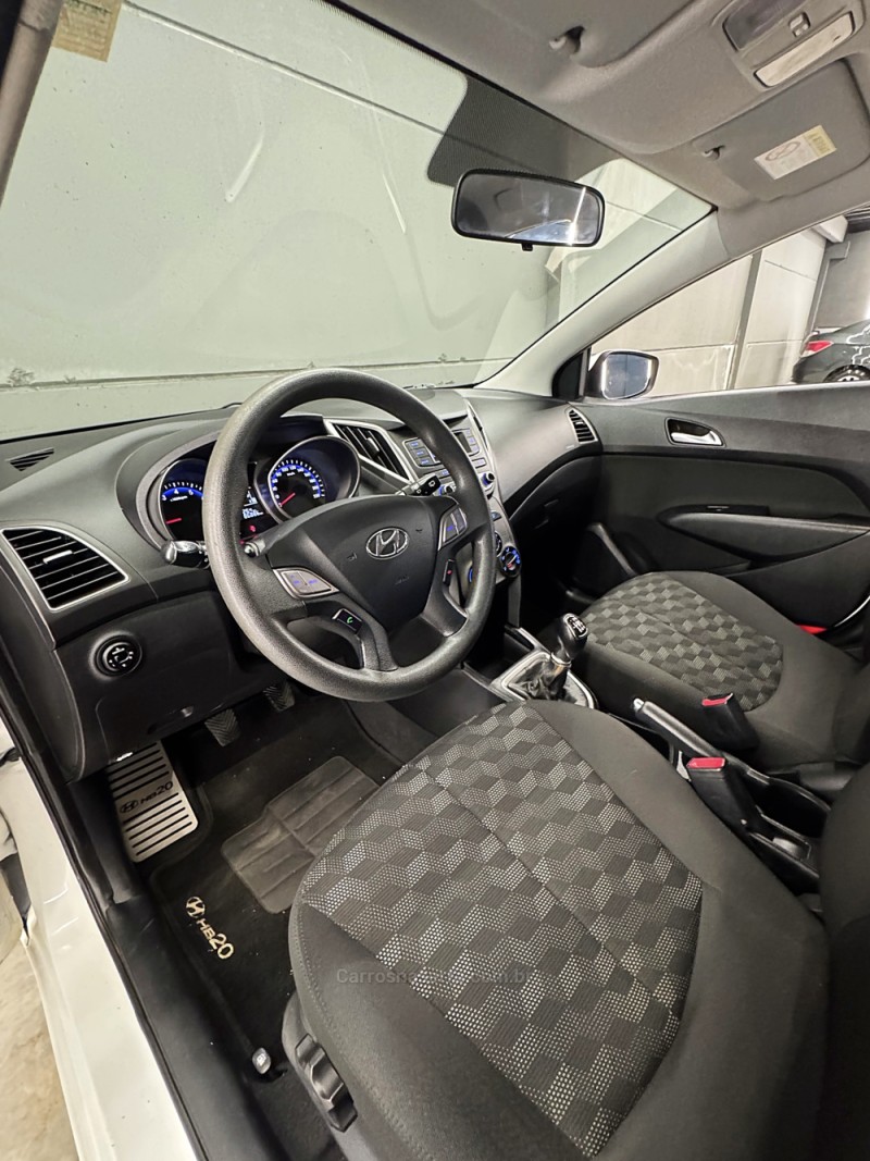 HB20 1.6 COMFORT PLUS 16V FLEX 4P MANUAL - 2016 - PASSO FUNDO