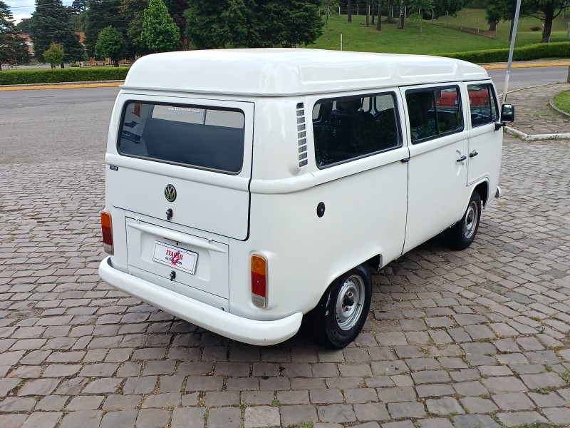 KOMBI 1.6 MI STD LOTAÇÃO 8V GASOLINA 3P MANUAL - 2005 - FLORES DA CUNHA