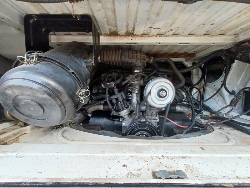 KOMBI 1.6 MI STD LOTAÇÃO 8V GASOLINA 3P MANUAL - 2005 - FLORES DA CUNHA