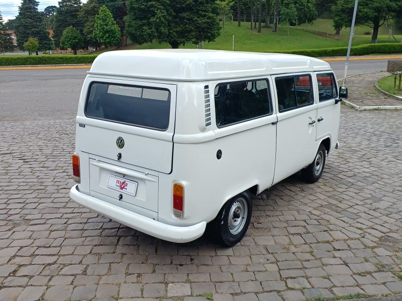 KOMBI 1.6 MI STD LOTAÇÃO 8V GASOLINA 3P MANUAL - 2005 - FLORES DA CUNHA