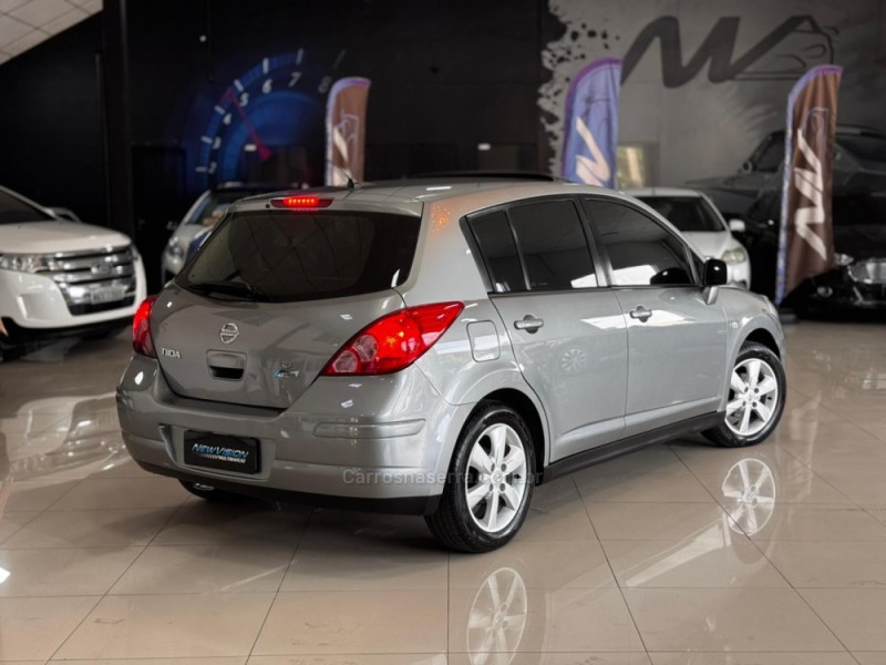 TIIDA 1.8 SL 16V FLEX 4P MANUAL - 2011 - ESTâNCIA VELHA