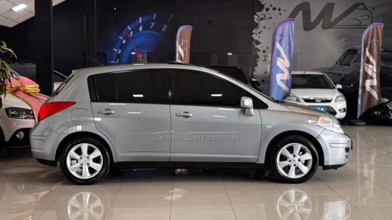 TIIDA 1.8 SL 16V FLEX 4P MANUAL - 2011 - ESTâNCIA VELHA