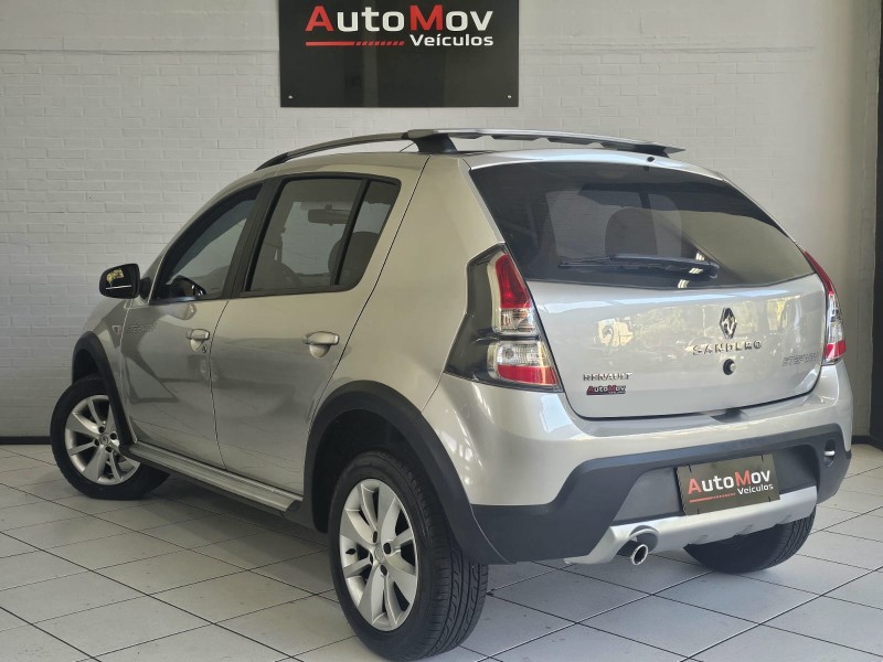 SANDERO 1.6 STEPWAY 8V FLEX 4P MANUAL - 2014 - CAXIAS DO SUL