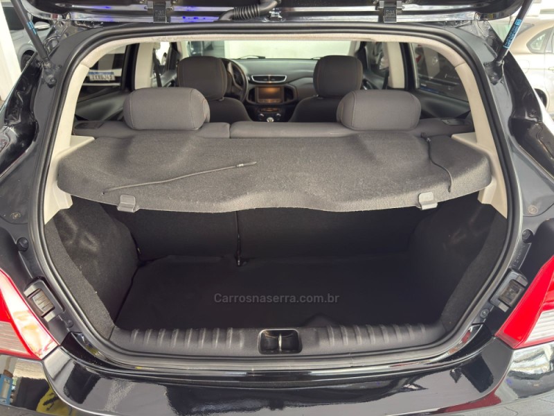 ONIX 1.0 LT PLUS 8V FLEX 4P MANUAL - 2013 - NOVO HAMBURGO