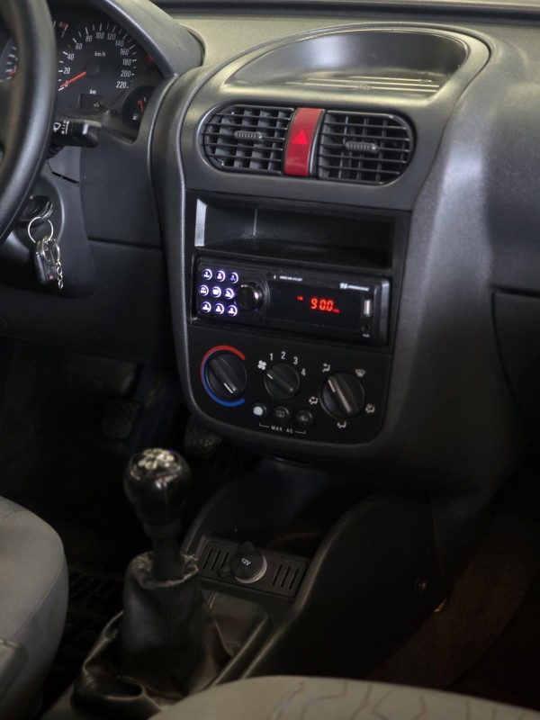 CORSA 1.0 MPFI MAXX 8V GASOLINA 4P MANUAL - 2006 - CAXIAS DO SUL