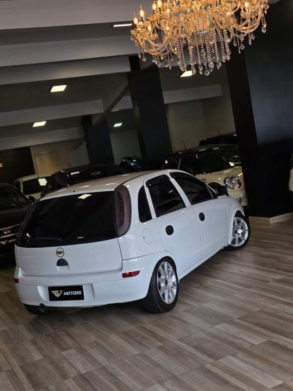 CORSA 1.0 MPFI MAXX 8V GASOLINA 4P MANUAL - 2006 - CAXIAS DO SUL
