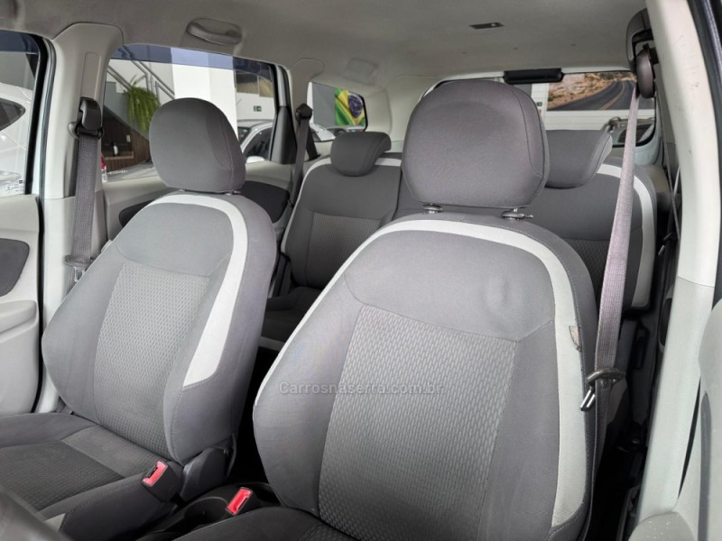 SPIN 1.8 LT 8V FLEX 4P AUTOMÁTICO - 2014 - SãO LEOPOLDO