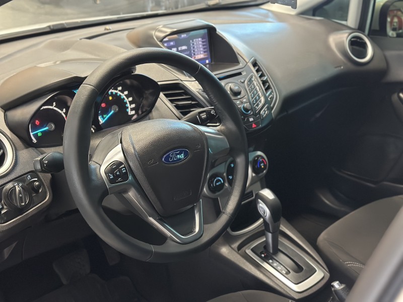FIESTA 1.6 SE HATCH 16V FLEX 4P AUTOMÁTICO - 2016 - ESTâNCIA VELHA