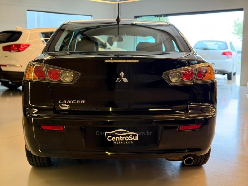 LANCER 2.0 CVT 16V GASOLINA 4P AUTOMÁTICO - 2015 - CARLOS BARBOSA