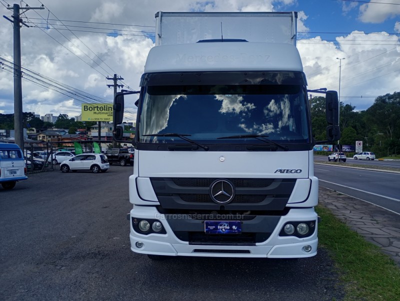 ATEGO 2430 6X2 - 2021 - FARROUPILHA