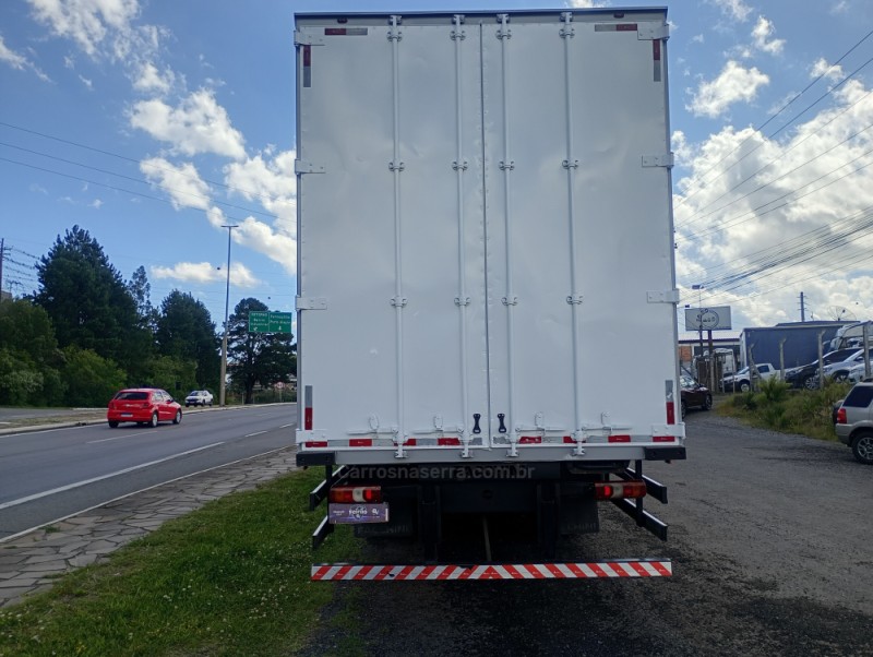 ATEGO 2430 6X2 - 2021 - FARROUPILHA