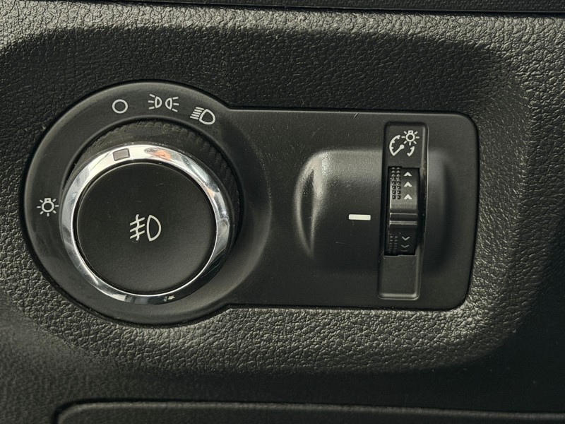 ONIX 1.4 MPFI LTZ 8V FLEX 4P AUTOMÁTICO - 2014 - CAXIAS DO SUL