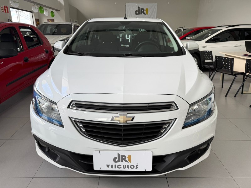 ONIX 1.4 MPFI LTZ 8V FLEX 4P AUTOMÁTICO - 2014 - CAXIAS DO SUL