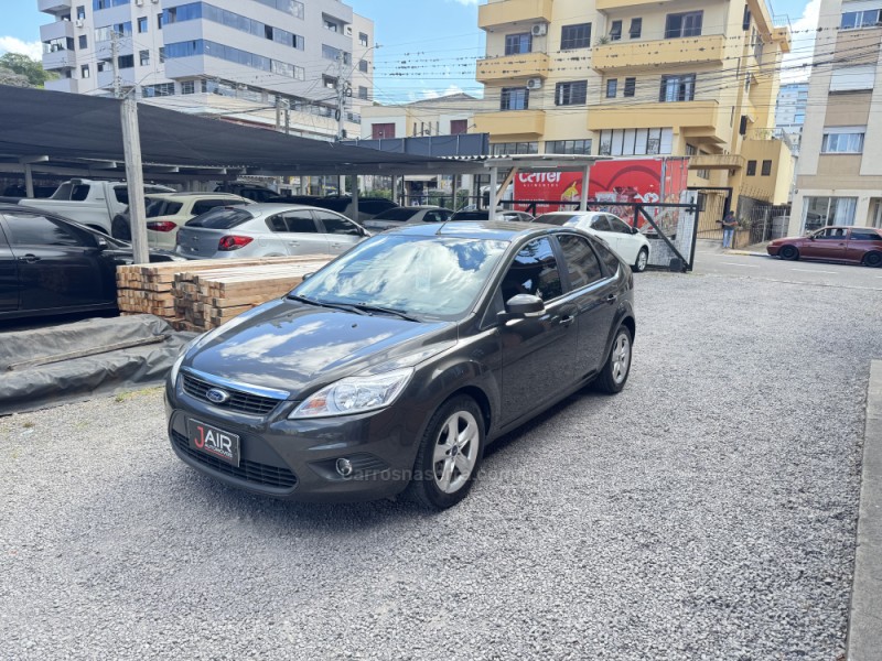 FOCUS 1.6 GLX SIGMA 16V FLEX 4P MANUAL - 2013 - GARIBALDI