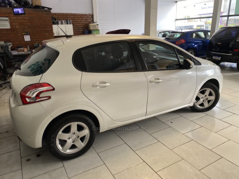 208 1.5 ACTIVE 8V FLEX 4P MANUAL - 2014 - CAXIAS DO SUL