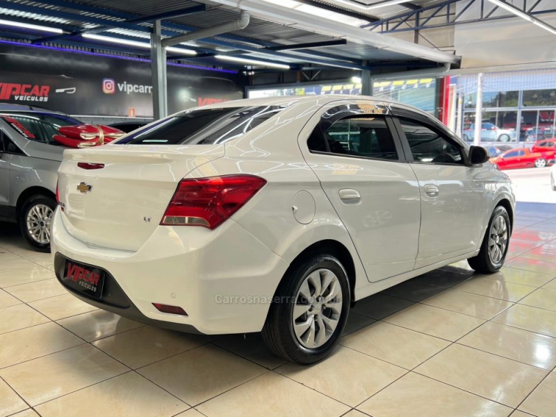 PRISMA 1.4 MPFI LT 8V FLEX 4P MANUAL - 2018 - ESTâNCIA VELHA