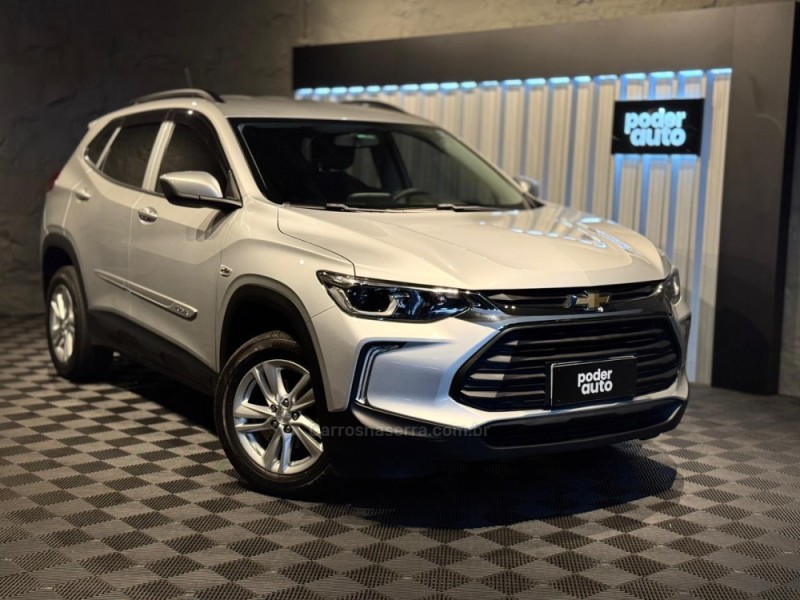 TRACKER 1.0 12V TURBO FLEX 4P AUTOMÁTICO