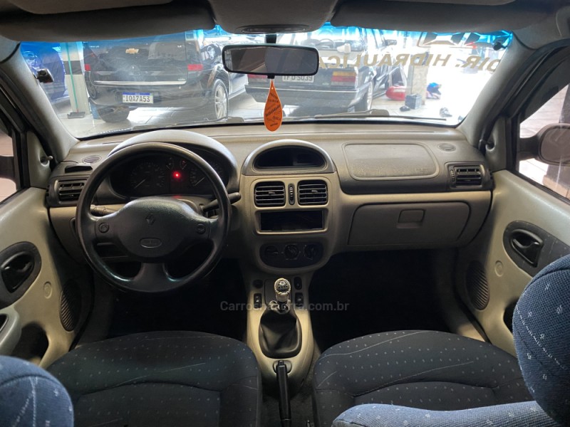 CLIO 1.6 EXPRESSION 16V GASOLINA 4P MANUAL - 2003 - CAXIAS DO SUL