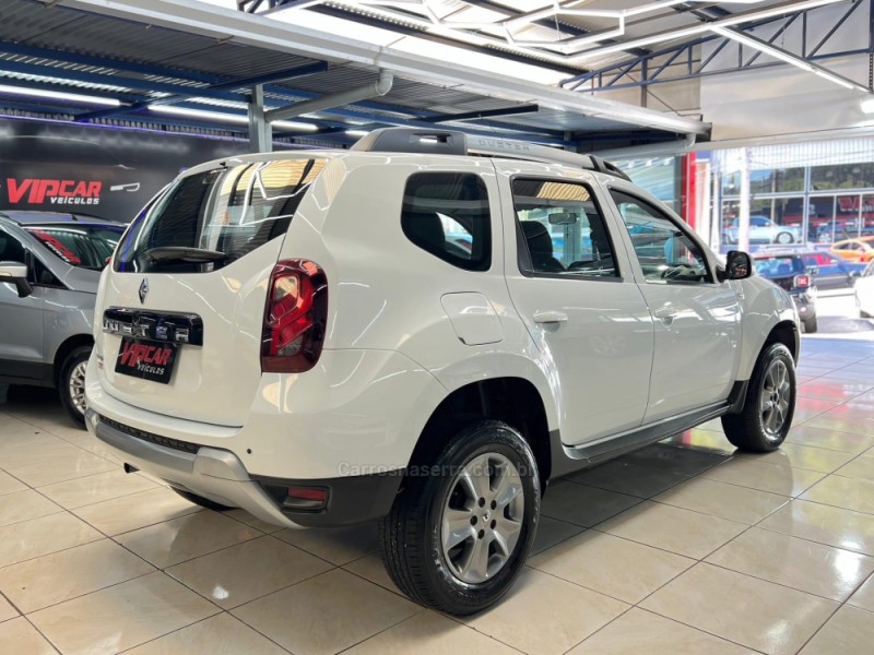 DUSTER 1.6 DYNAMIQUE 4X2 16V FLEX 4P MANUAL - 2019 - ESTâNCIA VELHA