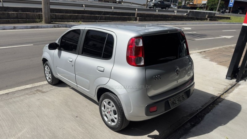 UNO 1.0 EVO VIVACE 8V FLEX 4P MANUAL - 2011 - CAXIAS DO SUL