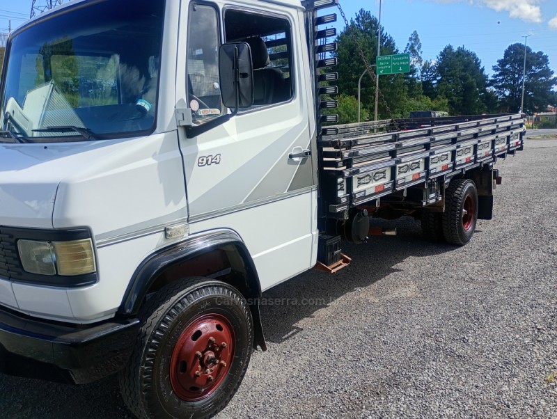 914  - 1994 - FARROUPILHA